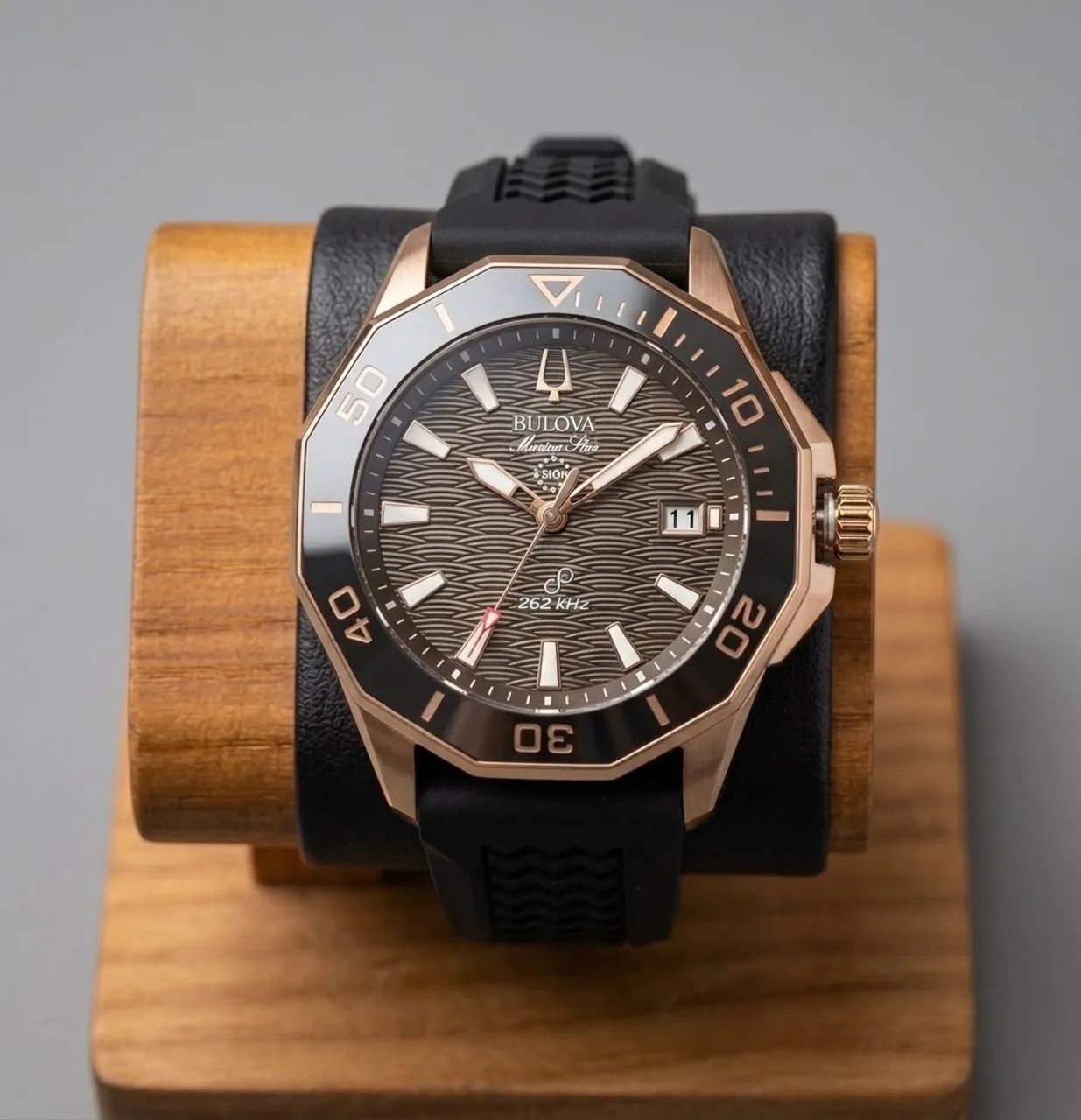 Relógio Bulova Marine Star Precisionist Novo
