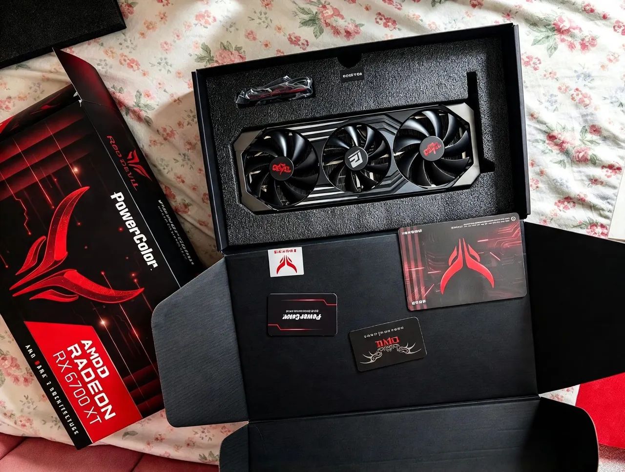 Powercollor Red Devil RX 6700XT 12GB - Foto 2