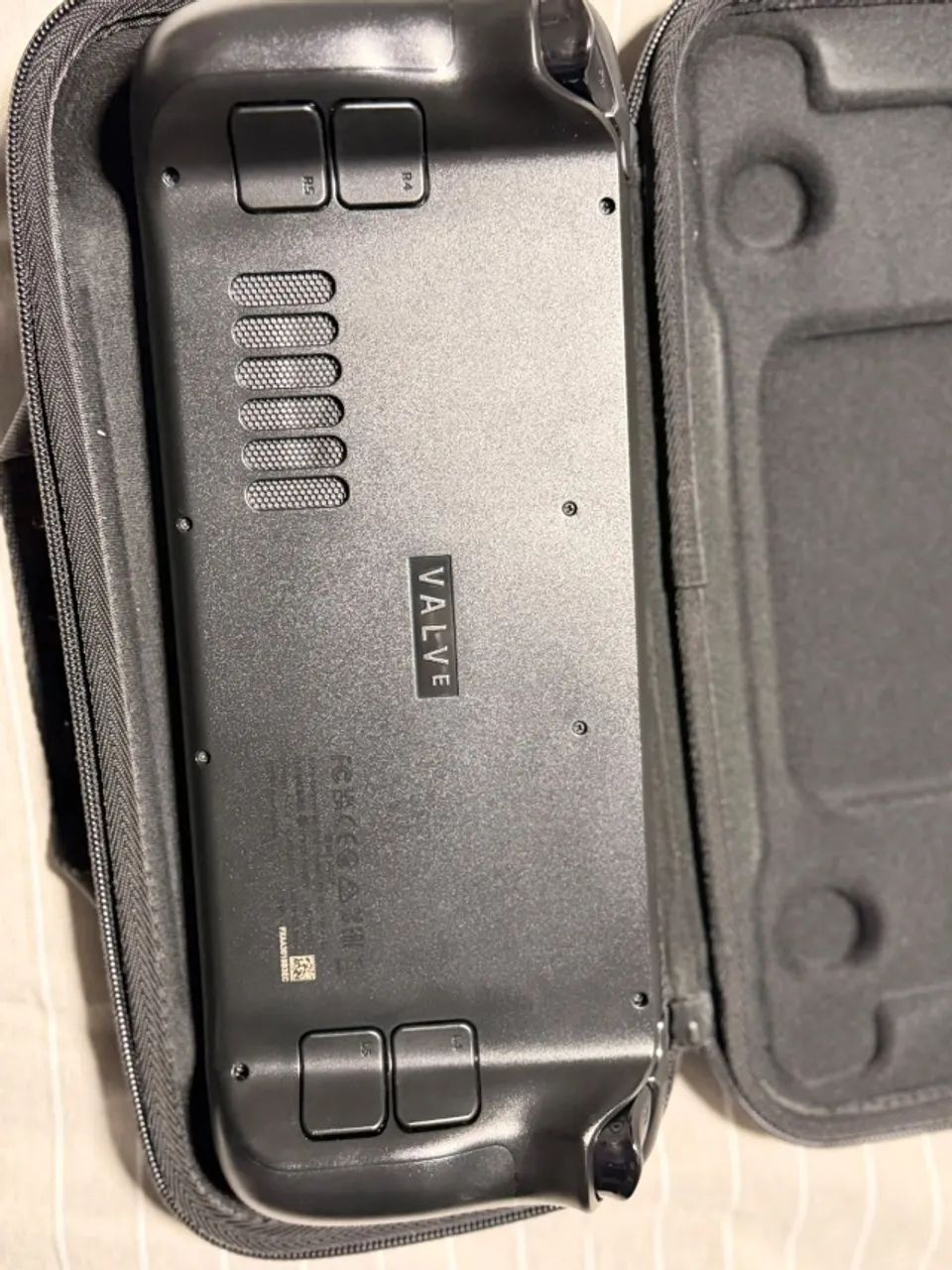 Steam deck 256GB com case e carregador - Foto 4