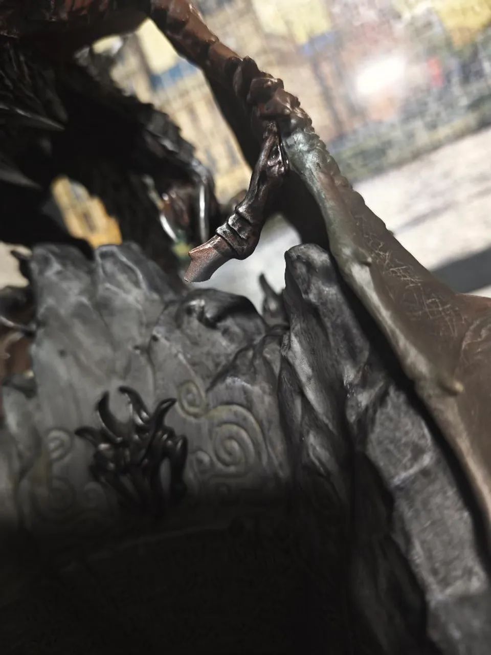 Skyrim alduin collector edition apenas figure  - Foto 5