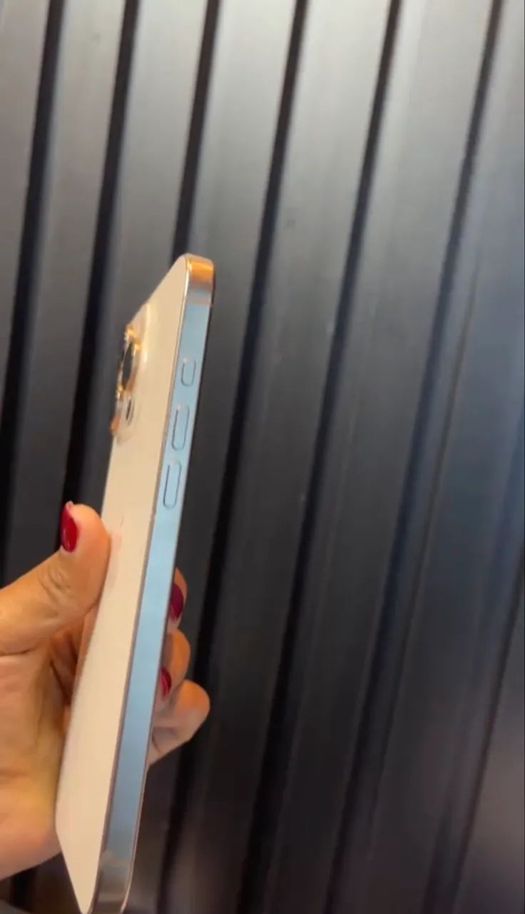 IPHONE 16 PRO MAX - OPORTUNIDADE ?92% - Foto 5