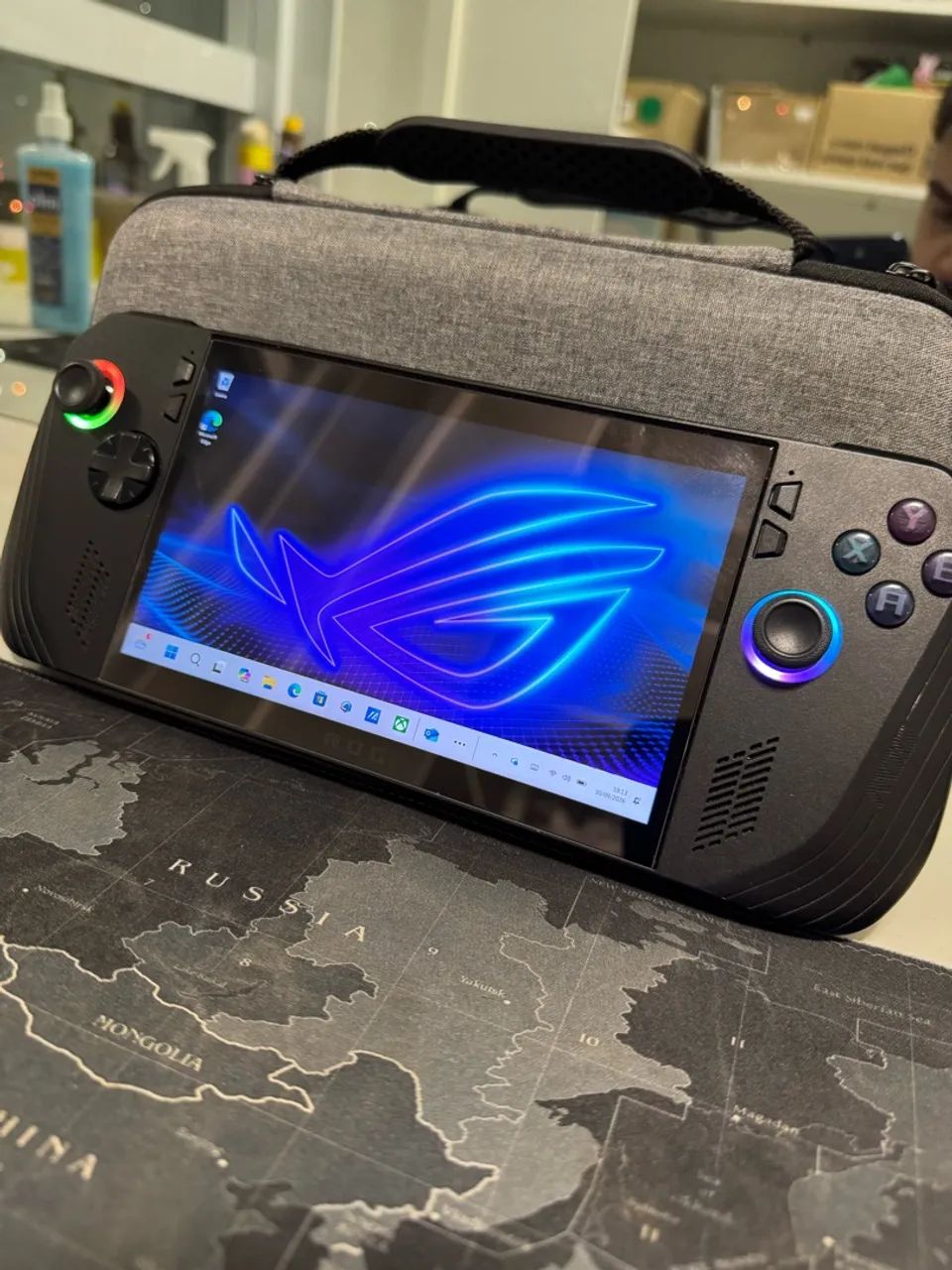 Rog Ally x z1 extreme 