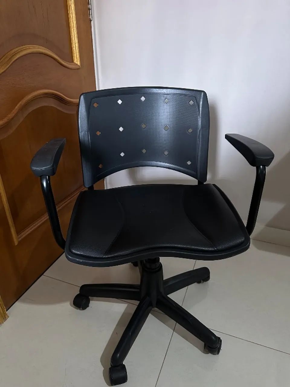 Cadeira Escritório Usada - Foto 4