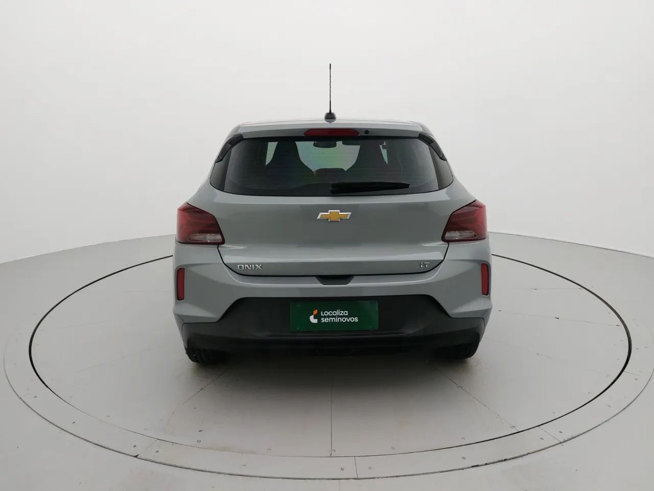 Chevrolet Onix Hatch LT 1.0 12V Flex Mec. 4P, foto 4 de 18