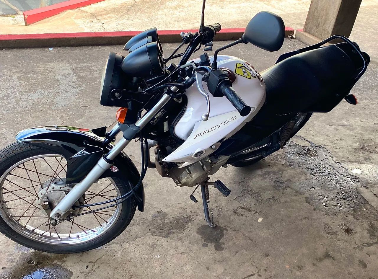 Yamaha YBR 125 Factor K1 2014 - Foto 4