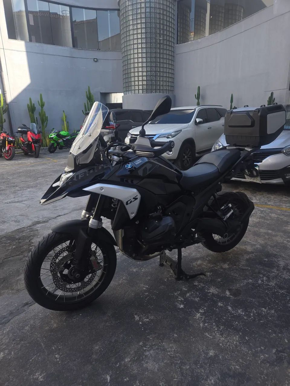 Bmw 1300 triple black - Foto 4