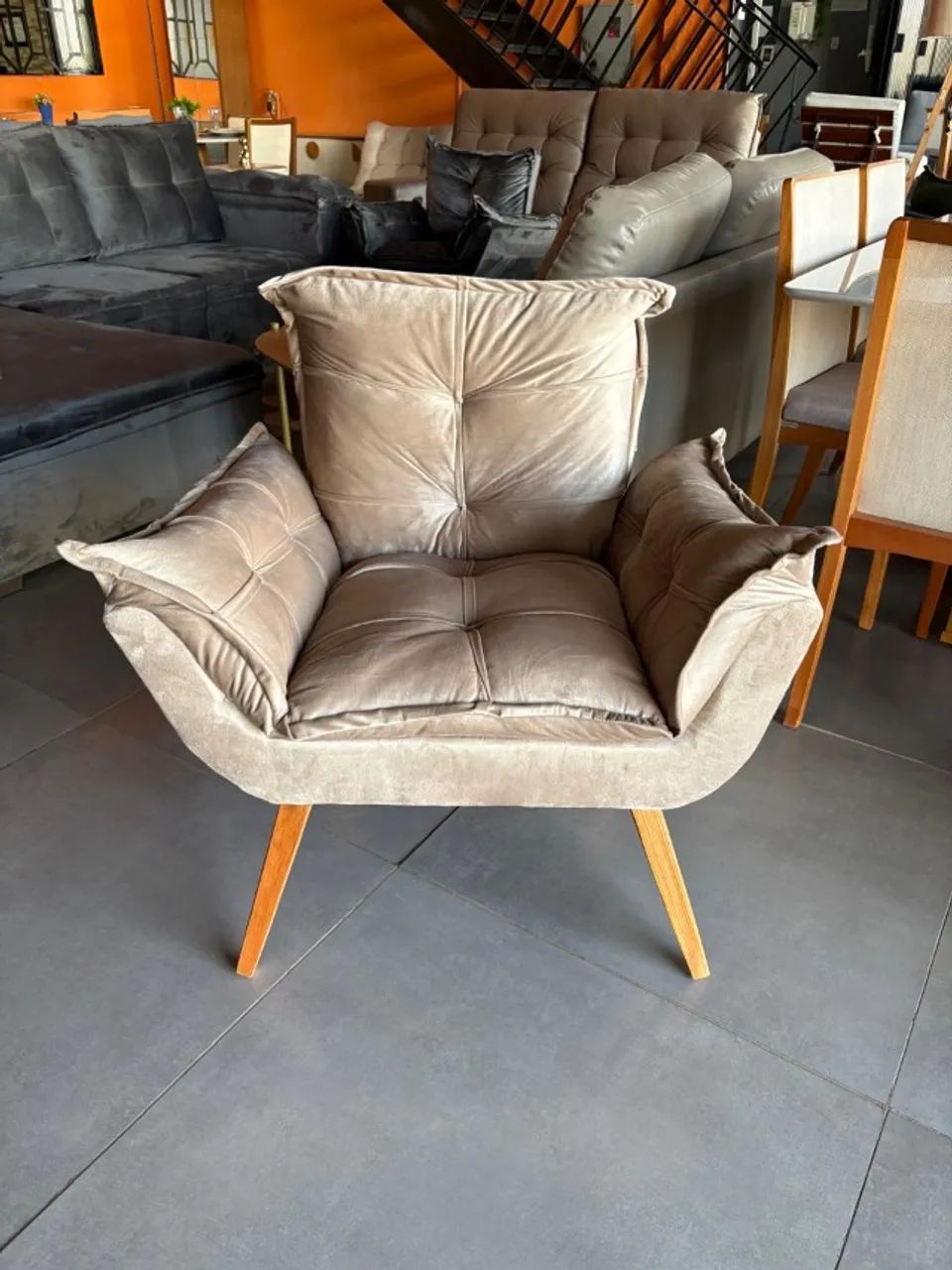 POLTRONA OPALA - TENHOS VARIOS MODELOS NOVOS - Foto 4