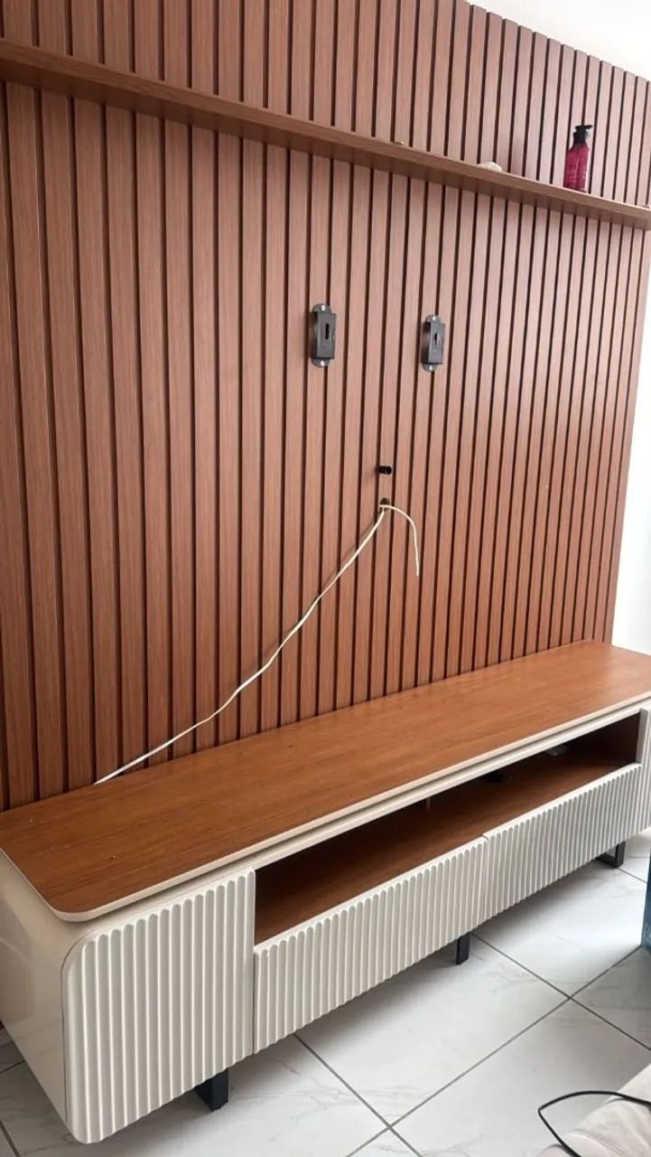 Painel com rack 3D, completo 