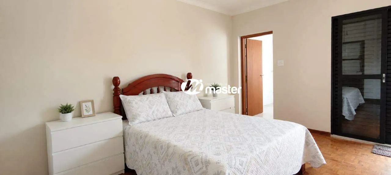 Casa ampla, com 3 dormitórios no Cidade Jardim - Foto 2