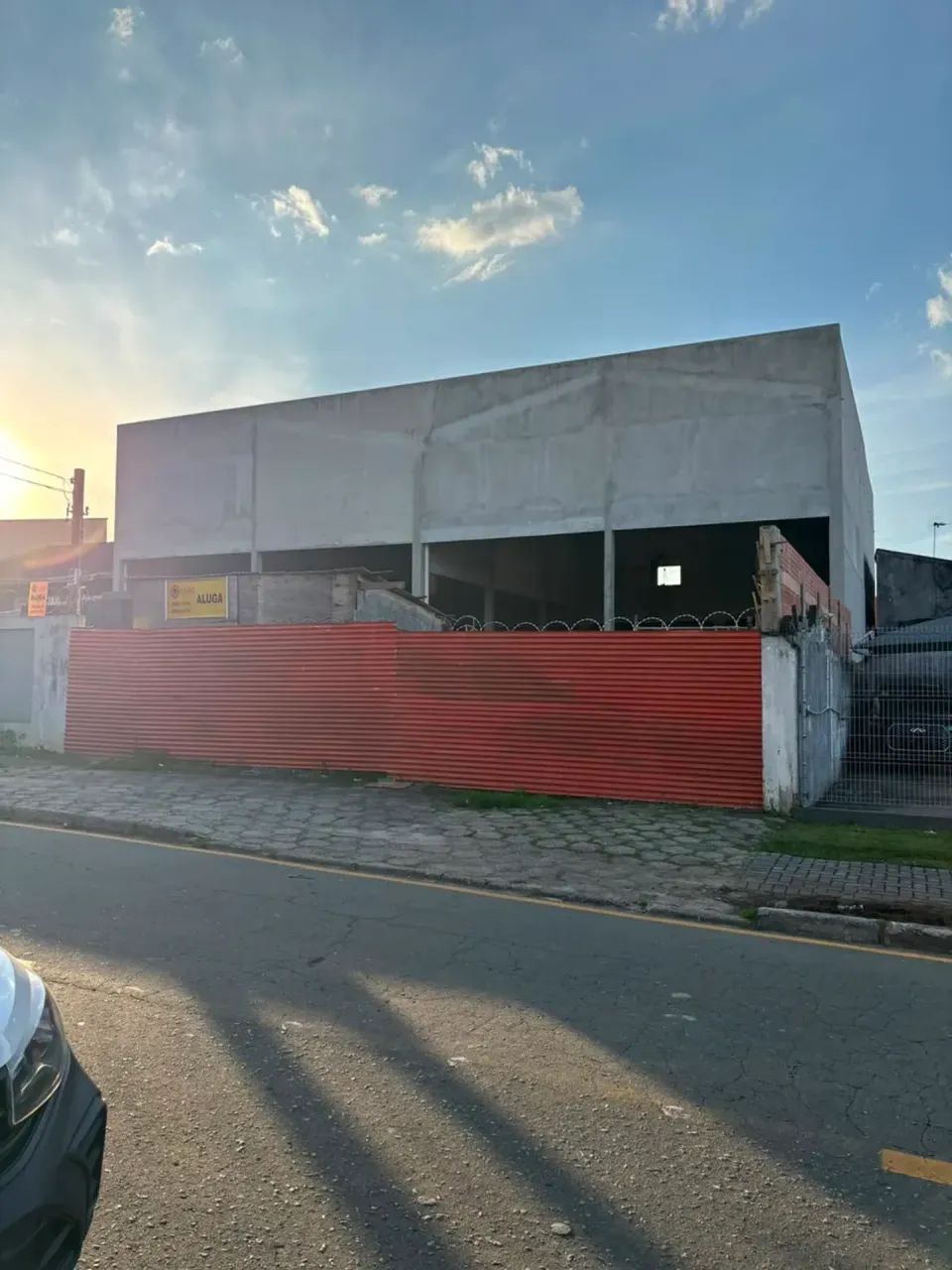 Barracão Comercial 320 M2 - Foto 2