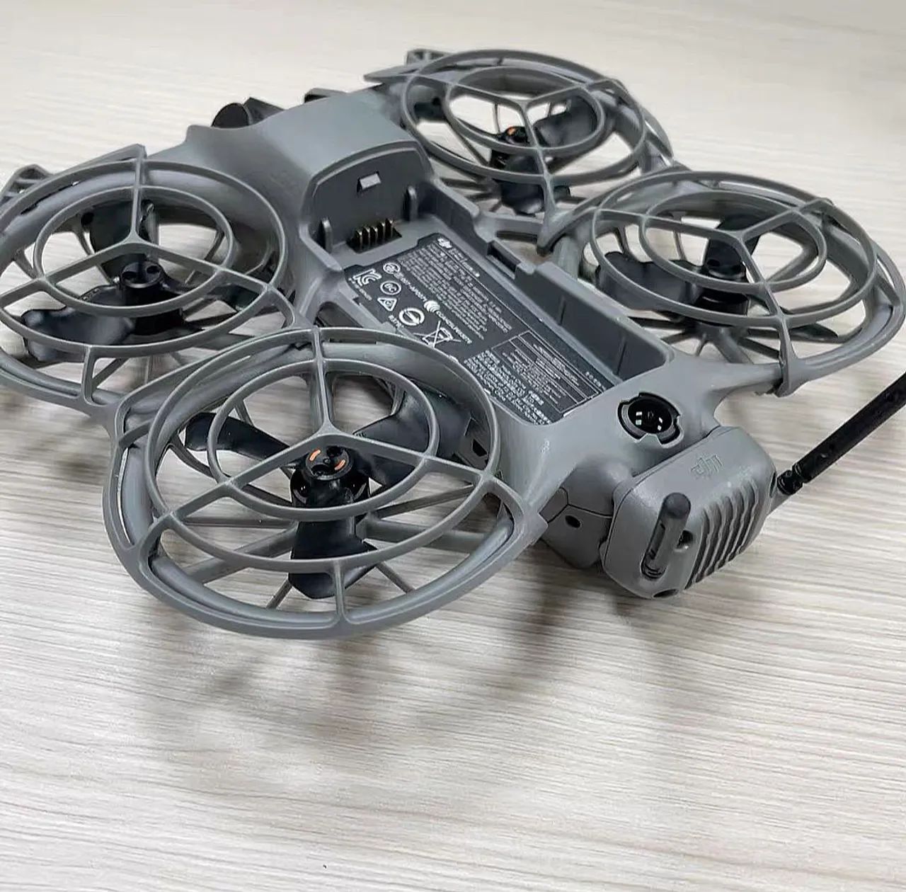 DRONE DJI NEO 2 MOTION COMBO EXTREMAMENTE NOVO.  - Foto 5
