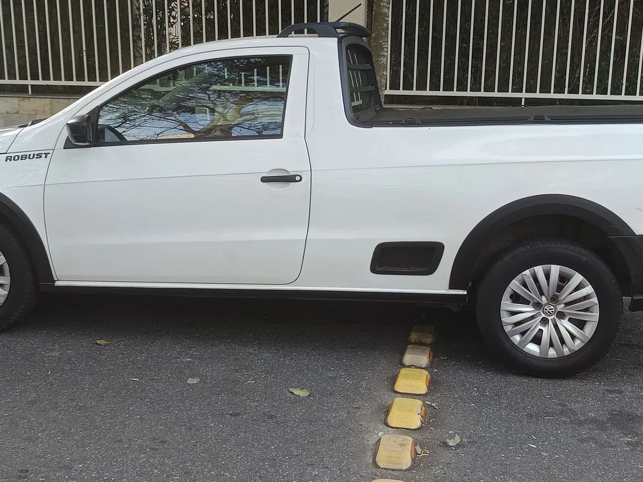 Saveiro Robust 