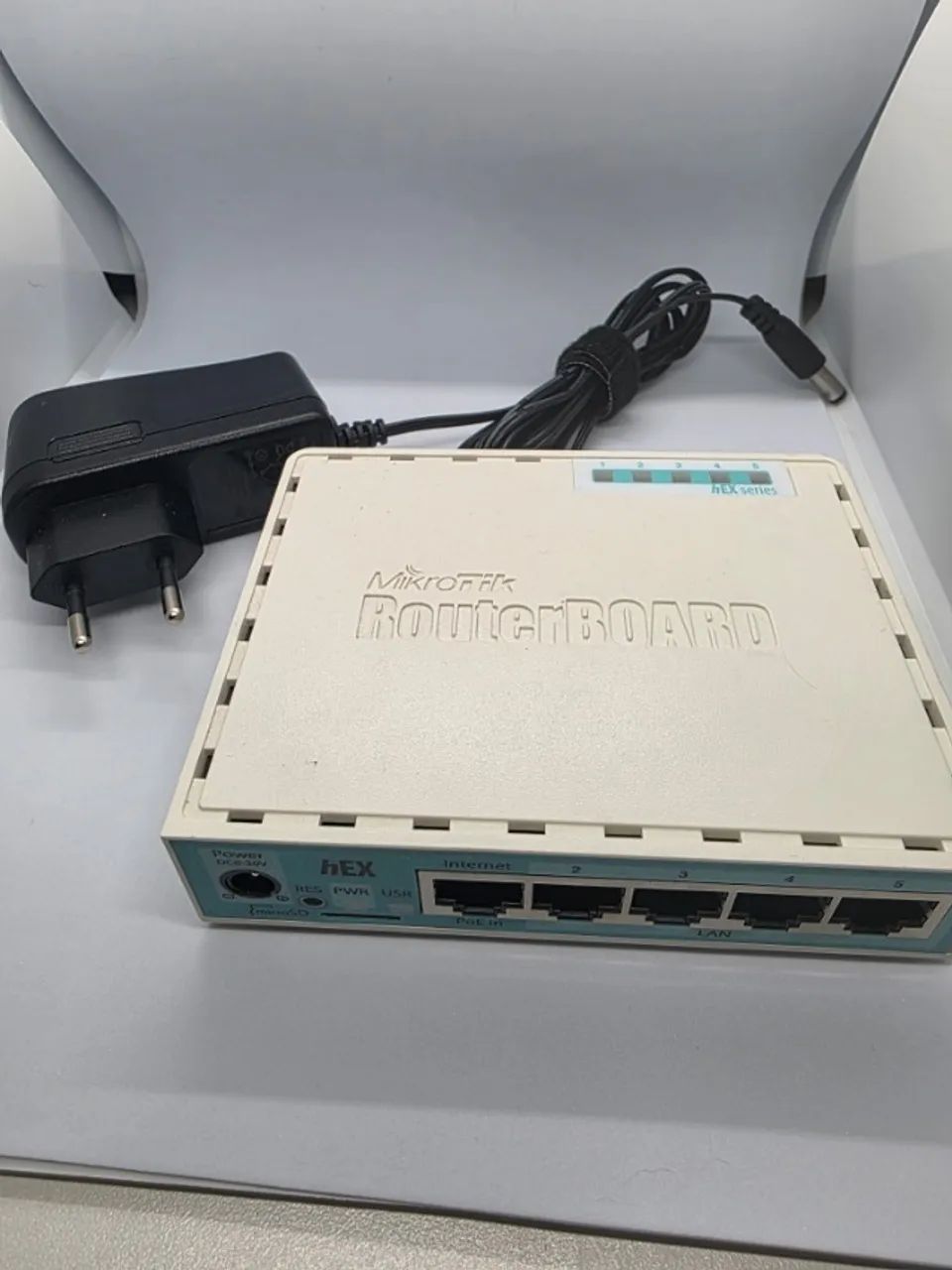 Mikrotik RB750GR3 - Foto 3