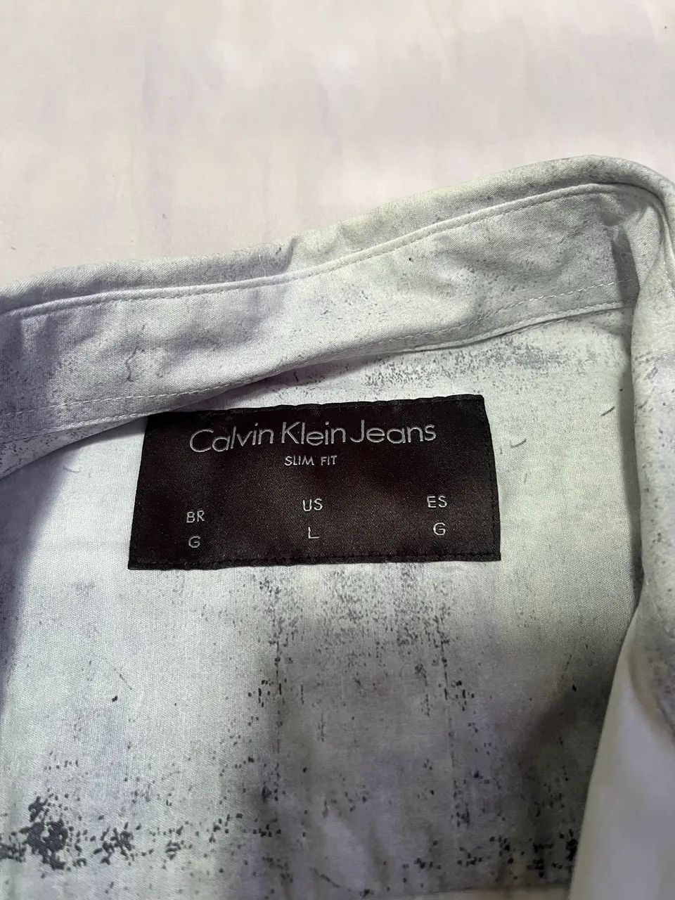 2 camisas sociais, Calvin Klein e uma Canda  - Foto 4