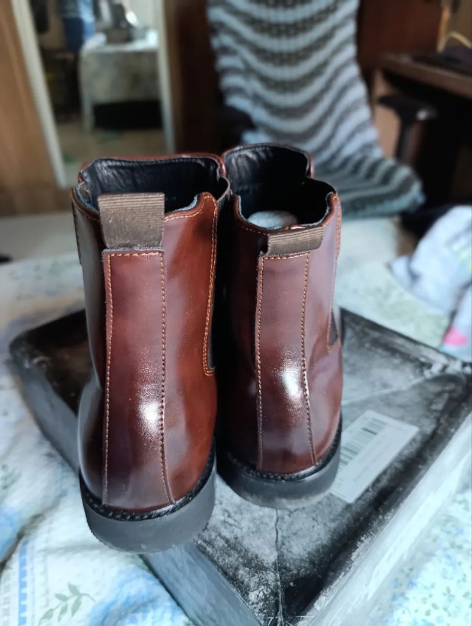 Botas Chelsea Marrom  - Foto 4