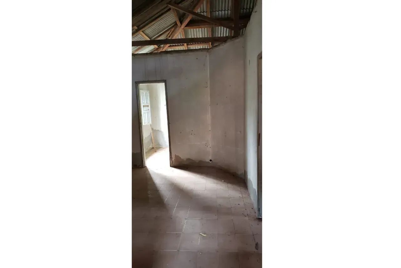 Casa com terreno de 210,00 m² e construção de 57,90 m² - Foto 3