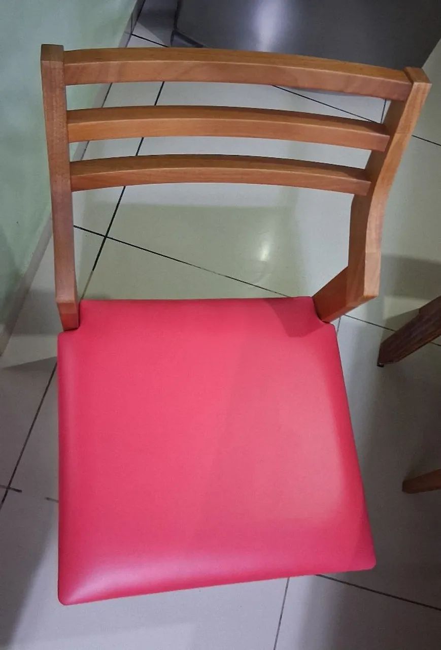 Belas cadeiras em madeira $3.100,00 - Foto 3