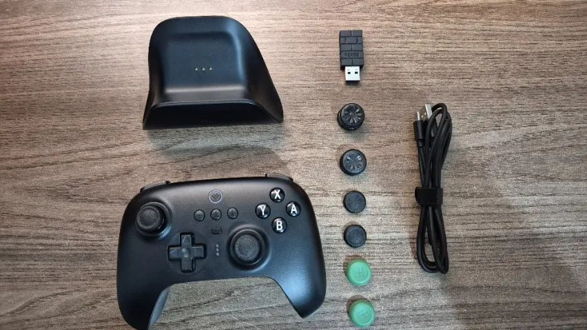 Controle 8BitDo Ultimate Bluetooth e 2.4ghz com Hall Effect e Base para carregamento - Foto 3