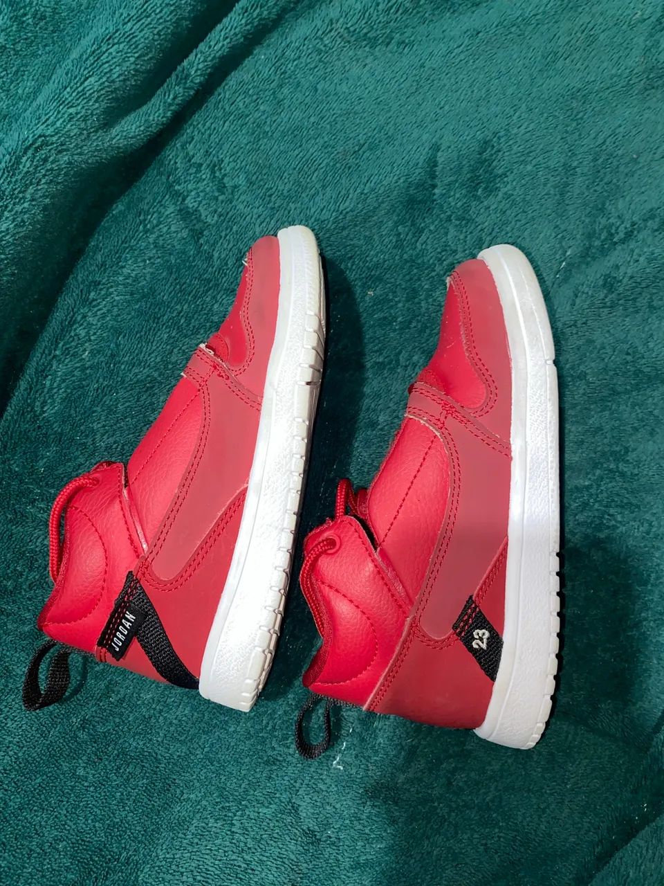 TÊNIS AIR JORDAN 1 MID VERMELHO ORIGINAL  - Foto 3