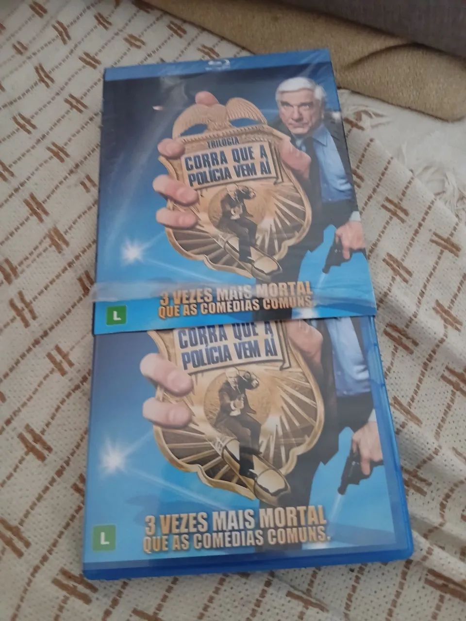 Blu Ray Corra que a polícia vêm aí  (triplo) - Foto 2