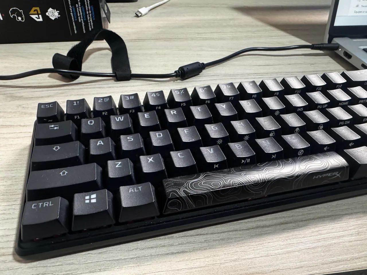 TECLADO HYPERX ALLOY 60 - COM NF  - Foto 4