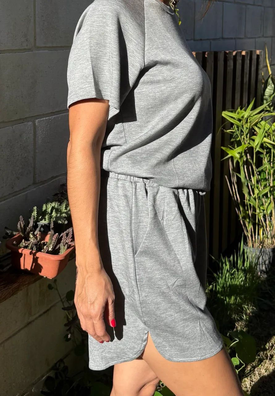 conjunto camiseta e short cinza poliester - Foto 4