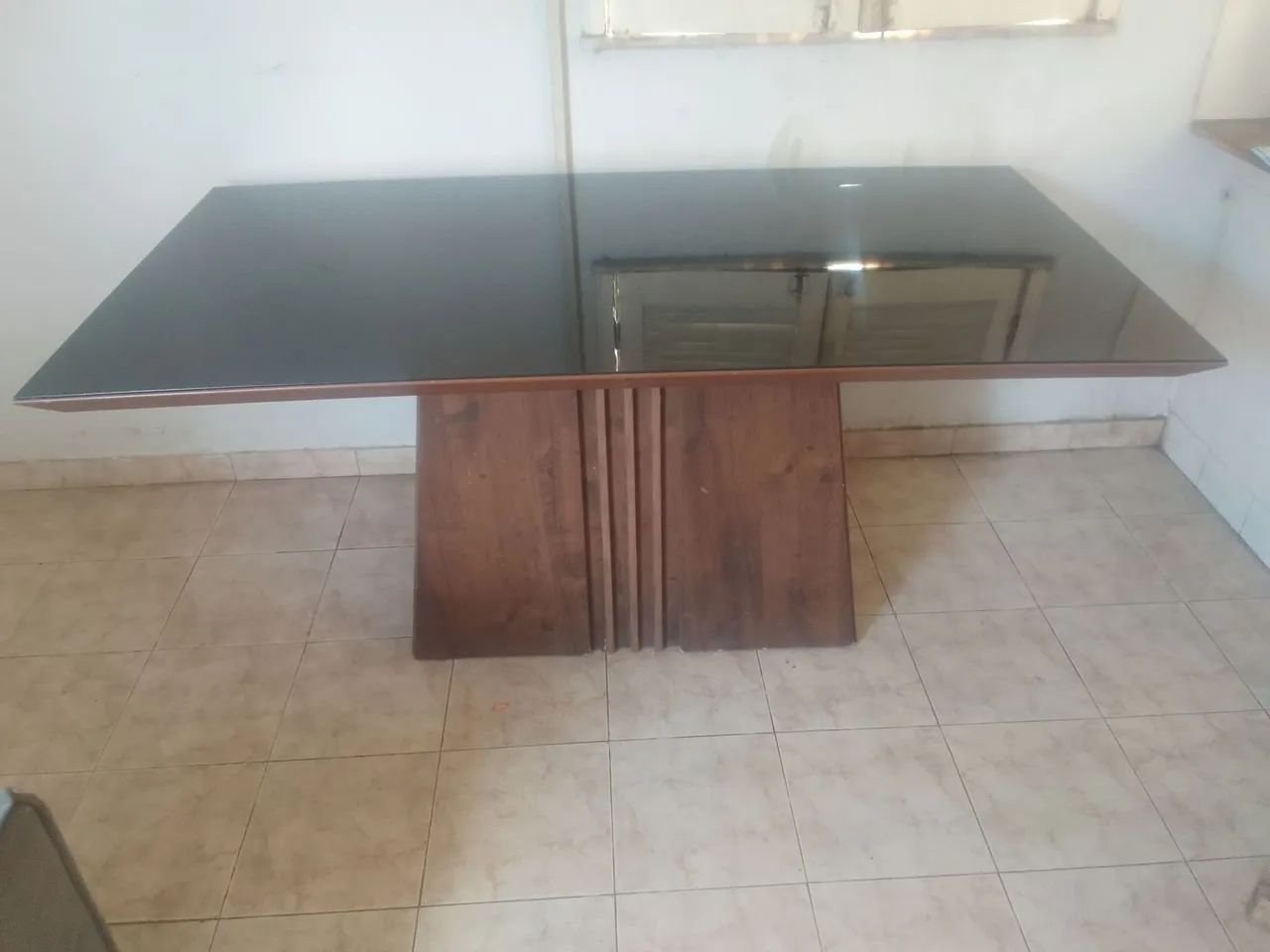 Vendo mesa de jantar 
