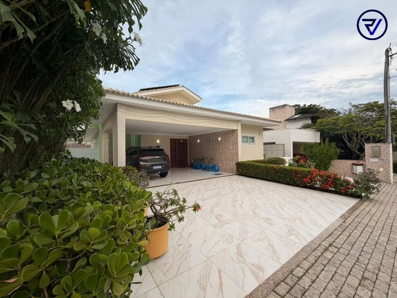 CASA COM 422m² DE TERRENO NO CENTRO DO EUSÉBIO - Foto 2