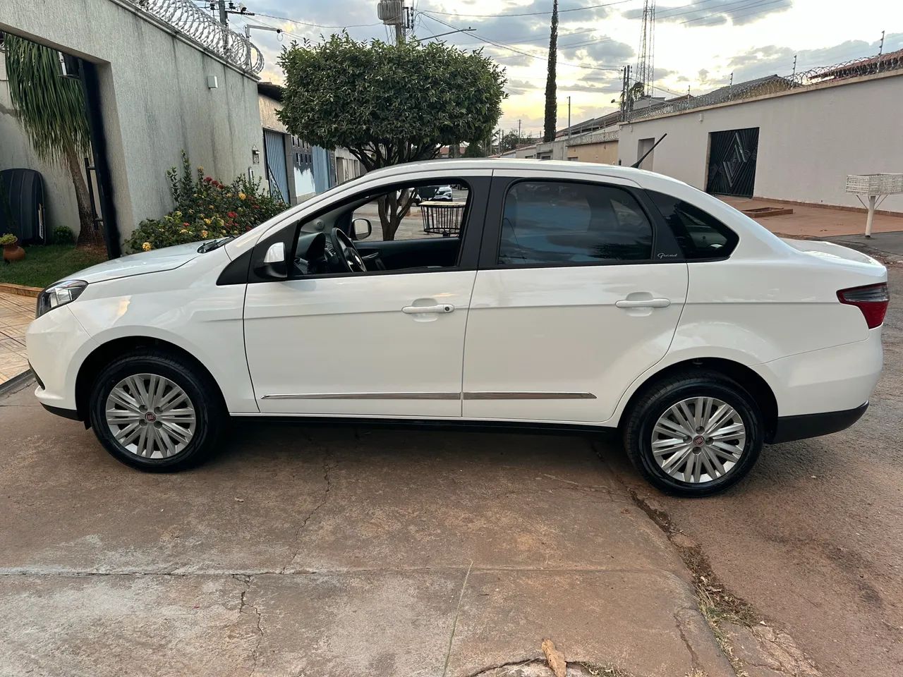 Fiat Grand Siena 2020