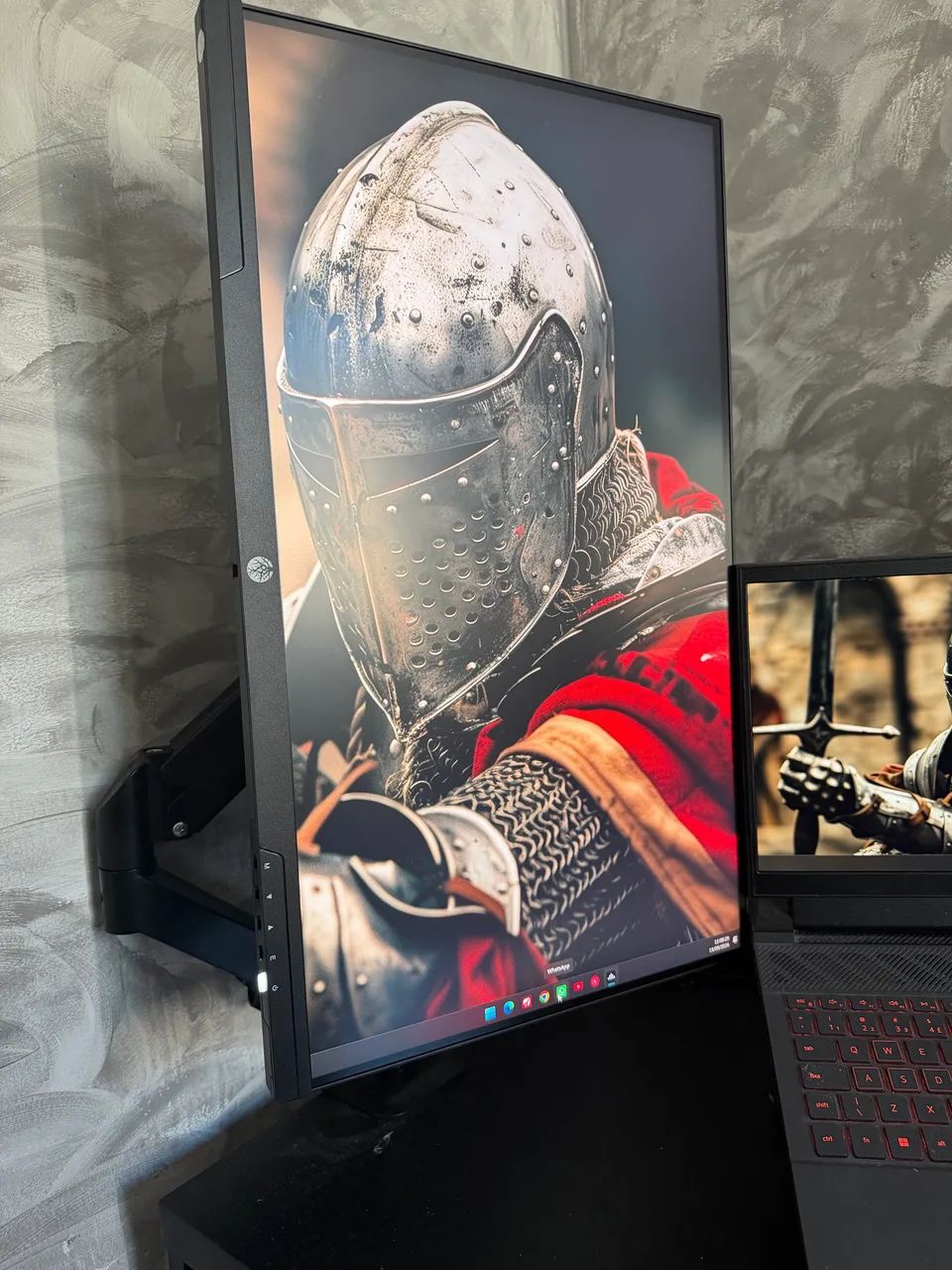 Vendo monitor 25 polegadas profissional ips 144hz com sistema Apple 