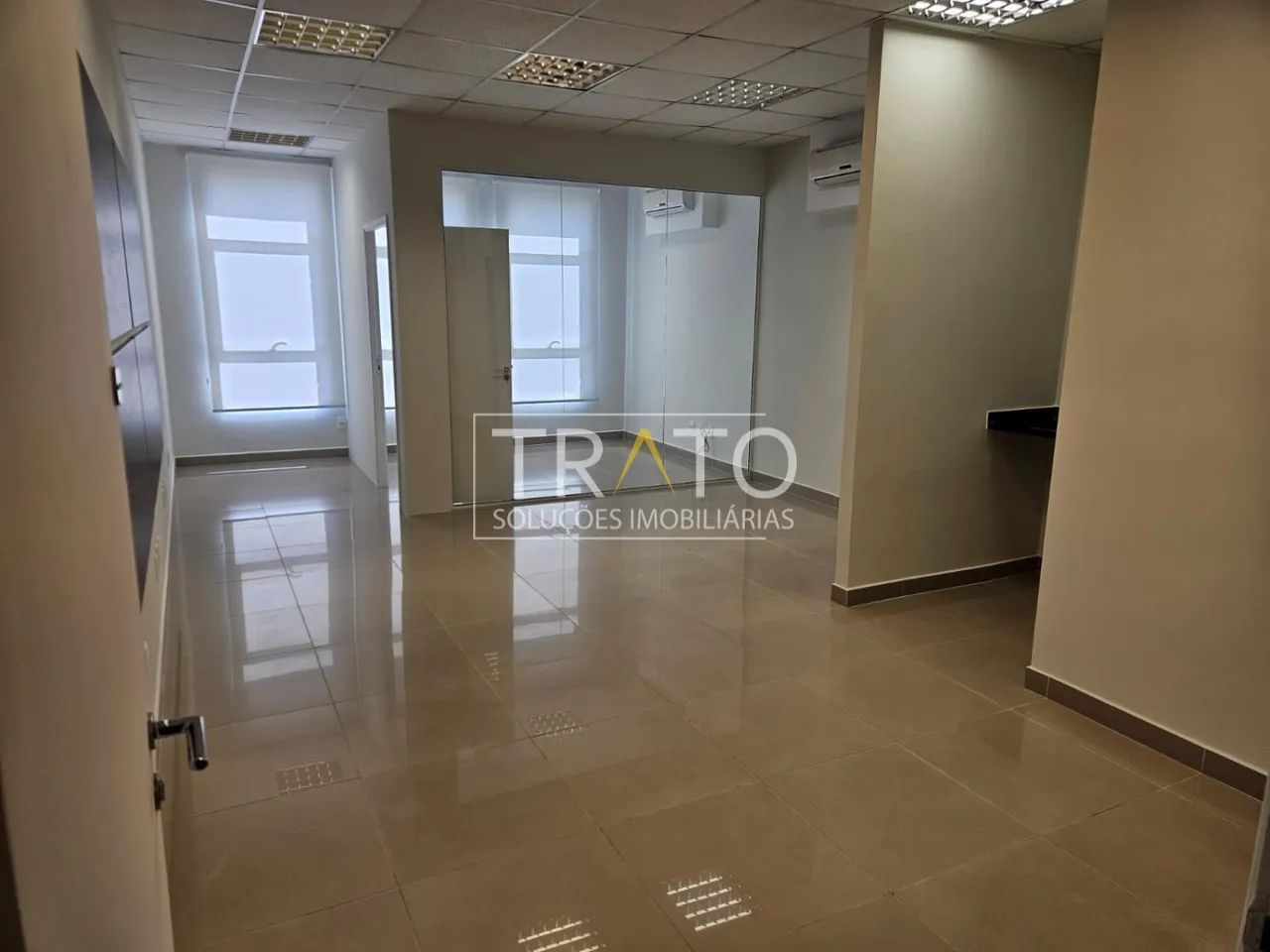 Sala mobiliada no bairro Santa Genebra, em Campinas - Foto 5