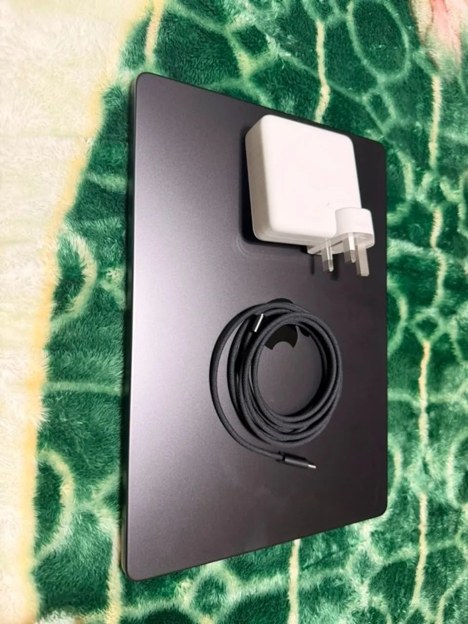Notebook Apple MacBook Pro de 14,2 polegadas com chip M5 - Foto 3