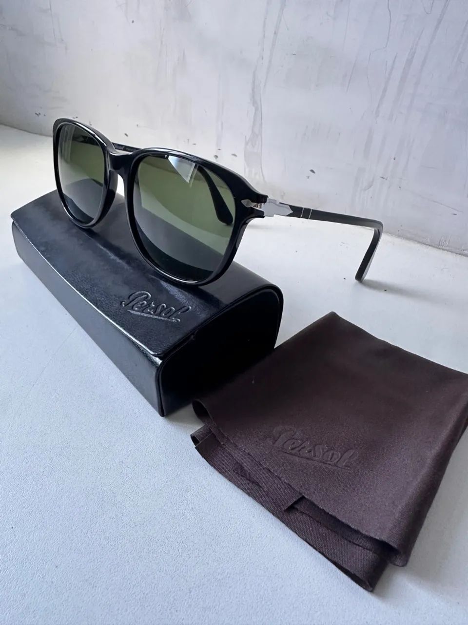 Óculos de sol Persol PO1935S (original)