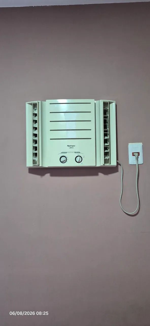 Ar condicionado 10.000 BTUs - 220V - Foto 5