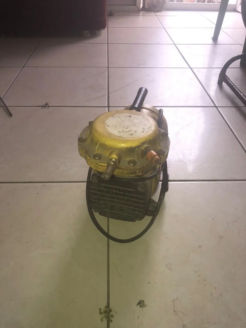 Compressor de mão  - Foto 3