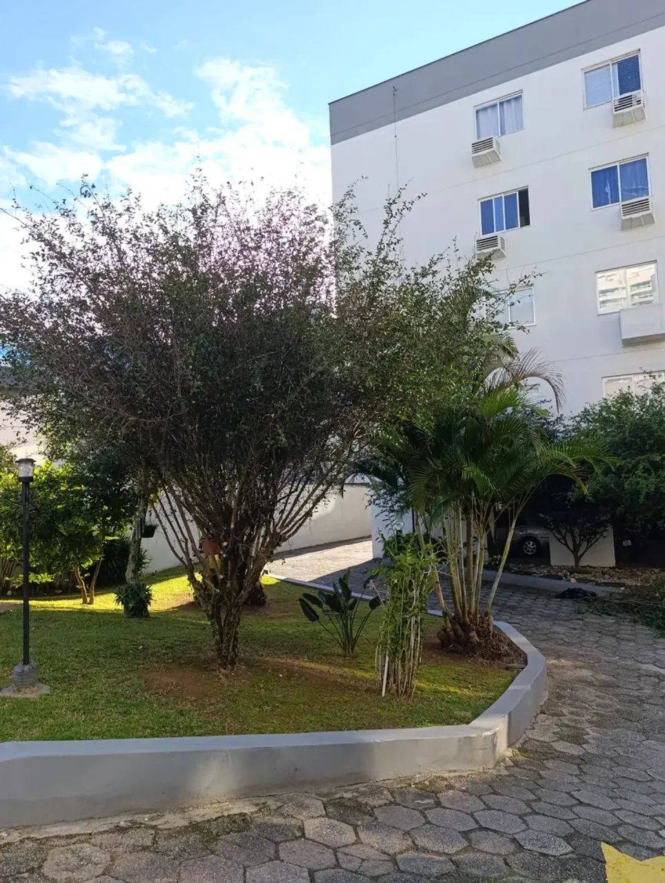 3 Dormitórios sendo 1 Suíte com garagem e Sacada pro Sol da Manhã na Trindade - Foto 4