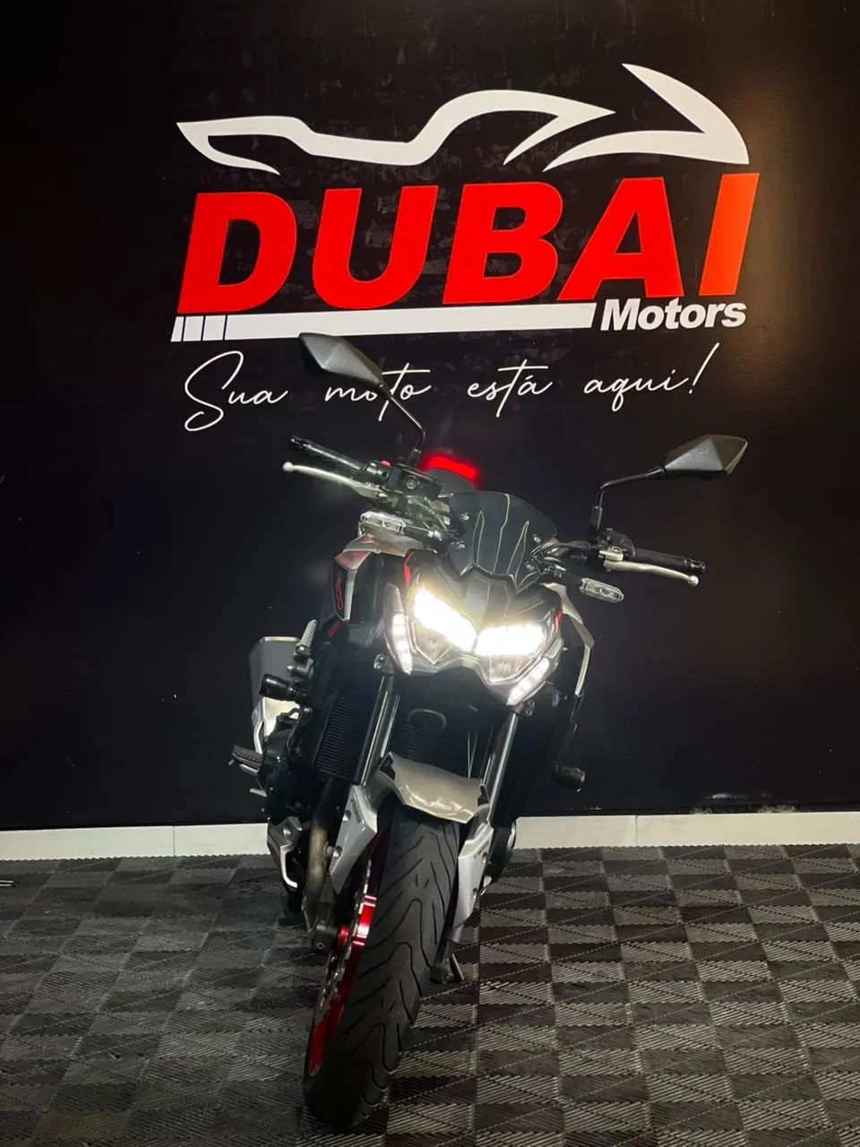 Kawasaki Z 900 - Foto 4