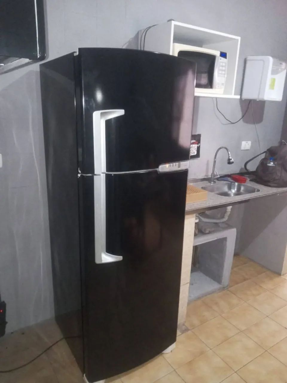 Envelopamento de geladeira 