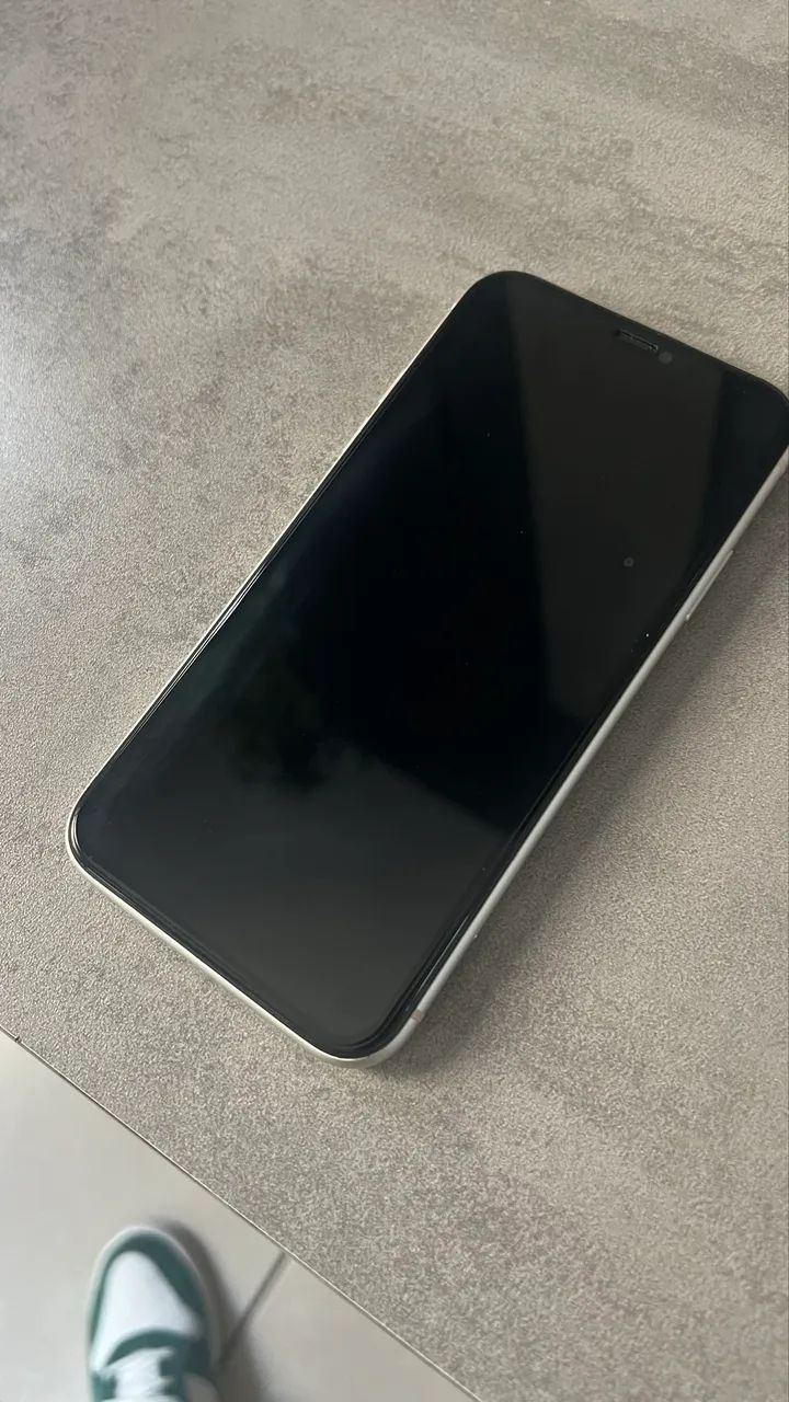 iPhone 11 64G  - Foto 4