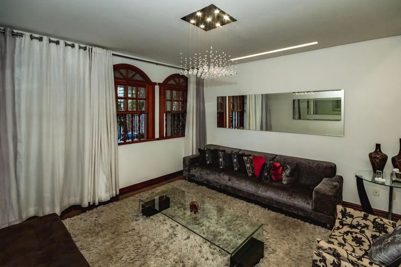 Casa à Venda - Santa Rosa, 3 Quartos, 300 m2 - Foto 2