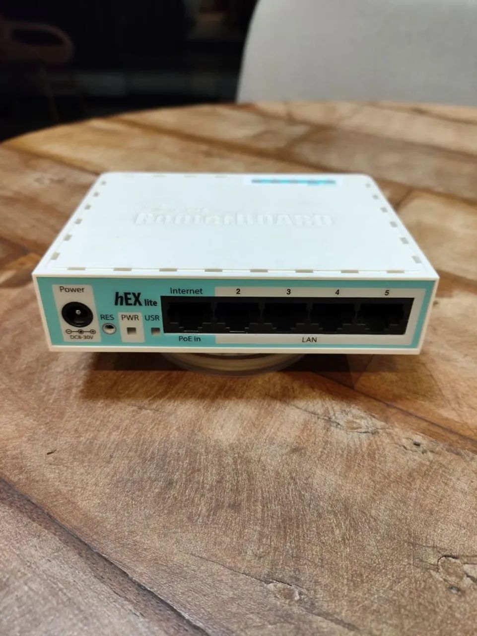 Mikrotik RB750r2(hex lite)