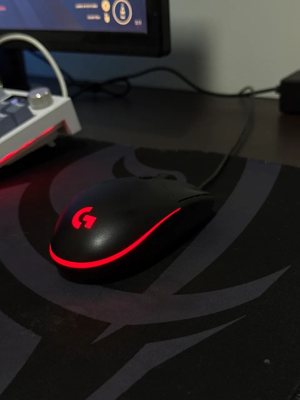 Mouse gamer logitech g203