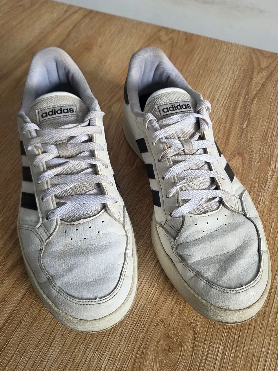 Tenis Adidas 43 - Foto 2