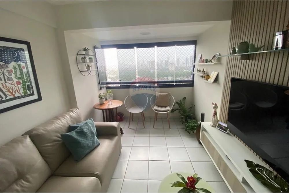Vendo apartamento com 54 m² ,2 quartos,uma suíte no bairro da Torre