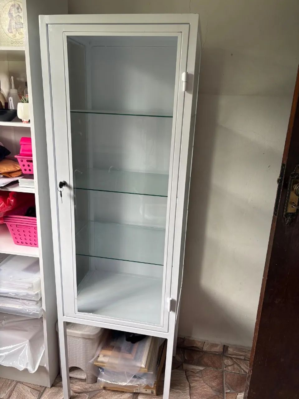 Armário de vidro com chave para consultório  - Foto 2