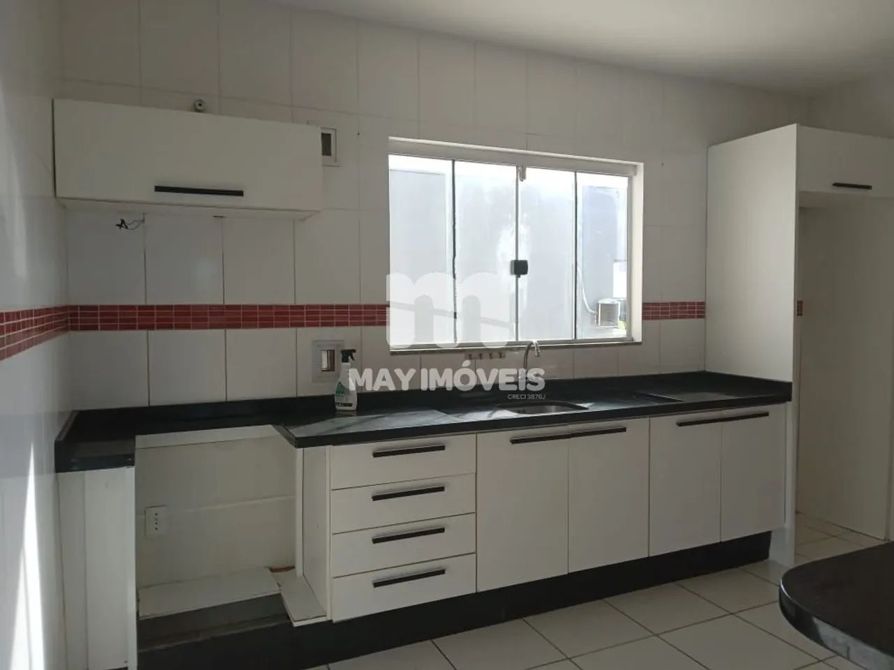 Sobrado com 2 dormitórios no Centro - Navegantes/SC - Foto 2