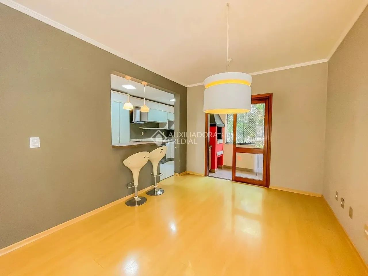 Casa com 3 quartos e 2 vagas de garagem no bairro Tristeza - Foto 10