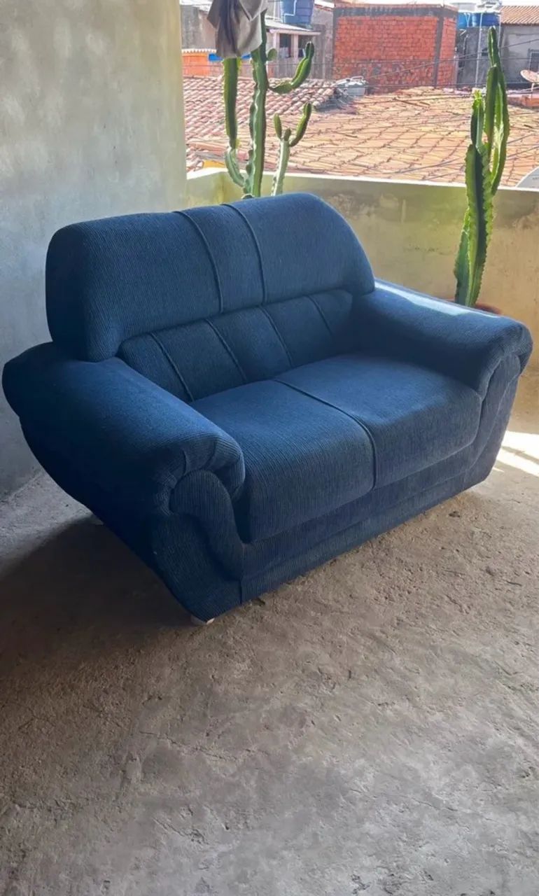 Vende-se esses dois sofás juntos  - Foto 2
