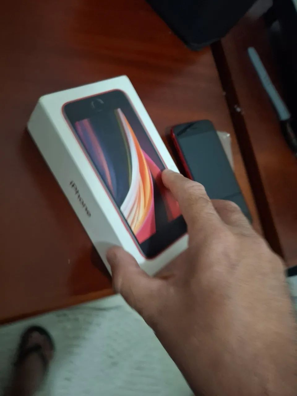 IPhone se 128gb novo - Foto 2