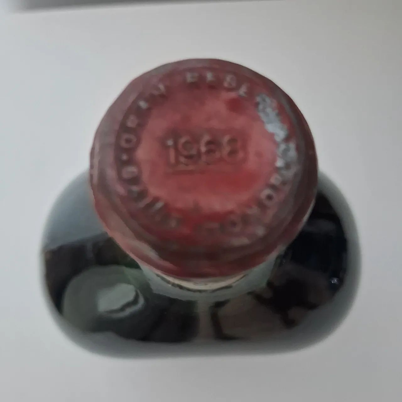 ANTIGO VINHO SAINT HONORE 1968 - Foto 2